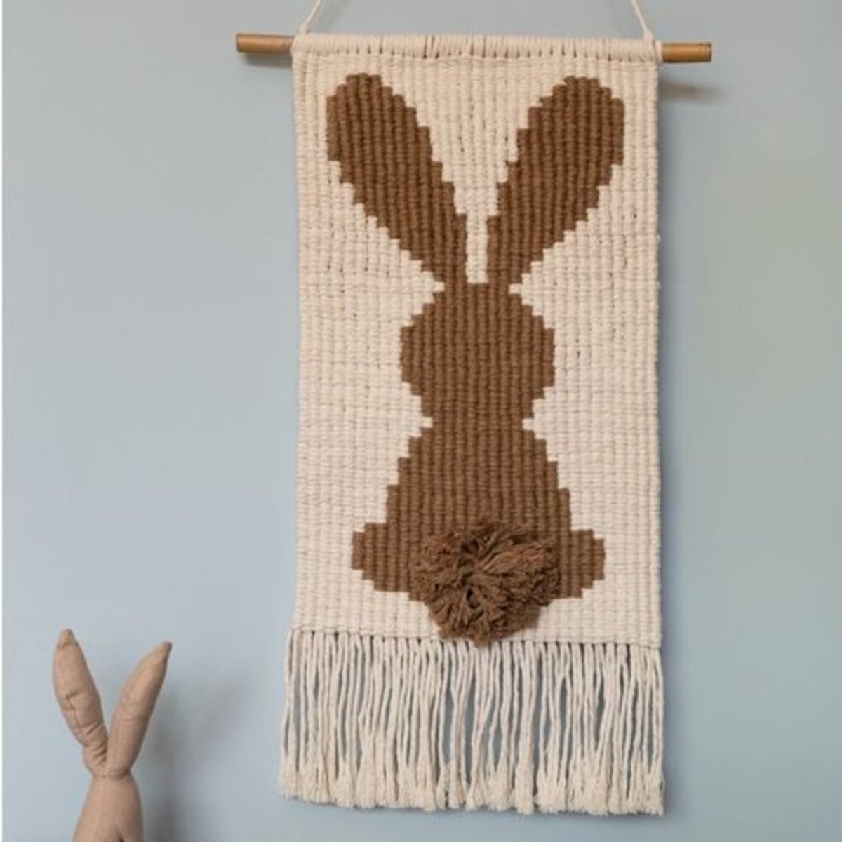 Macramé wandhanger konijn Bella van Hoooked
